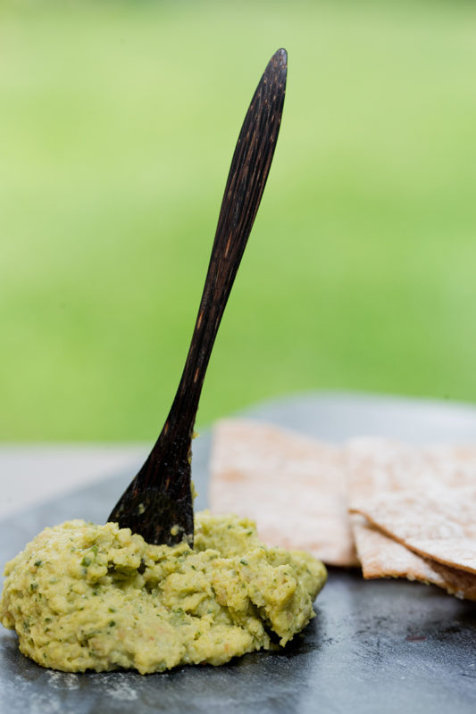 White Bean hummus with Fresh Herbs