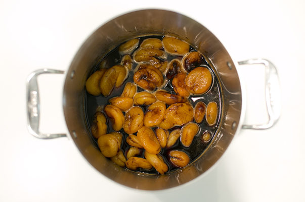 Dried Apricot Preserve with Almonds