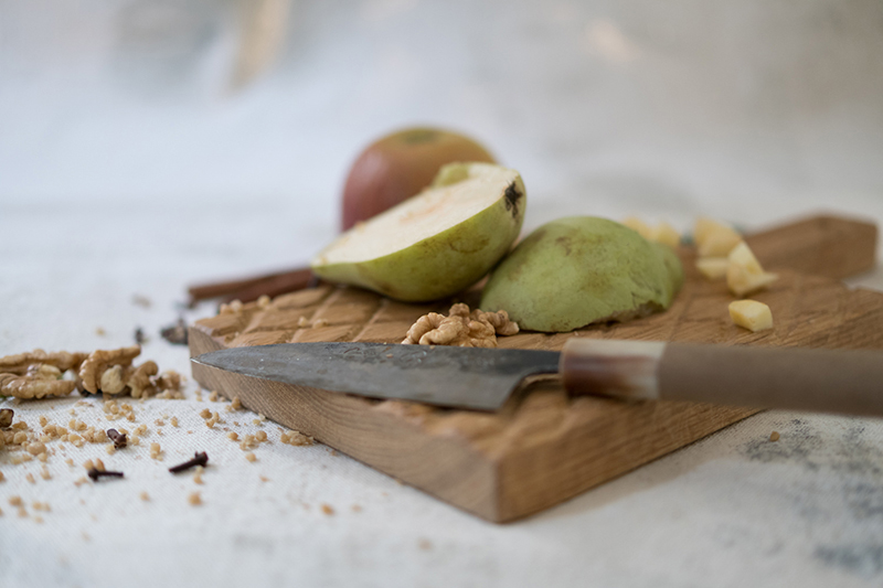 Pear & Apple Crumble Cake